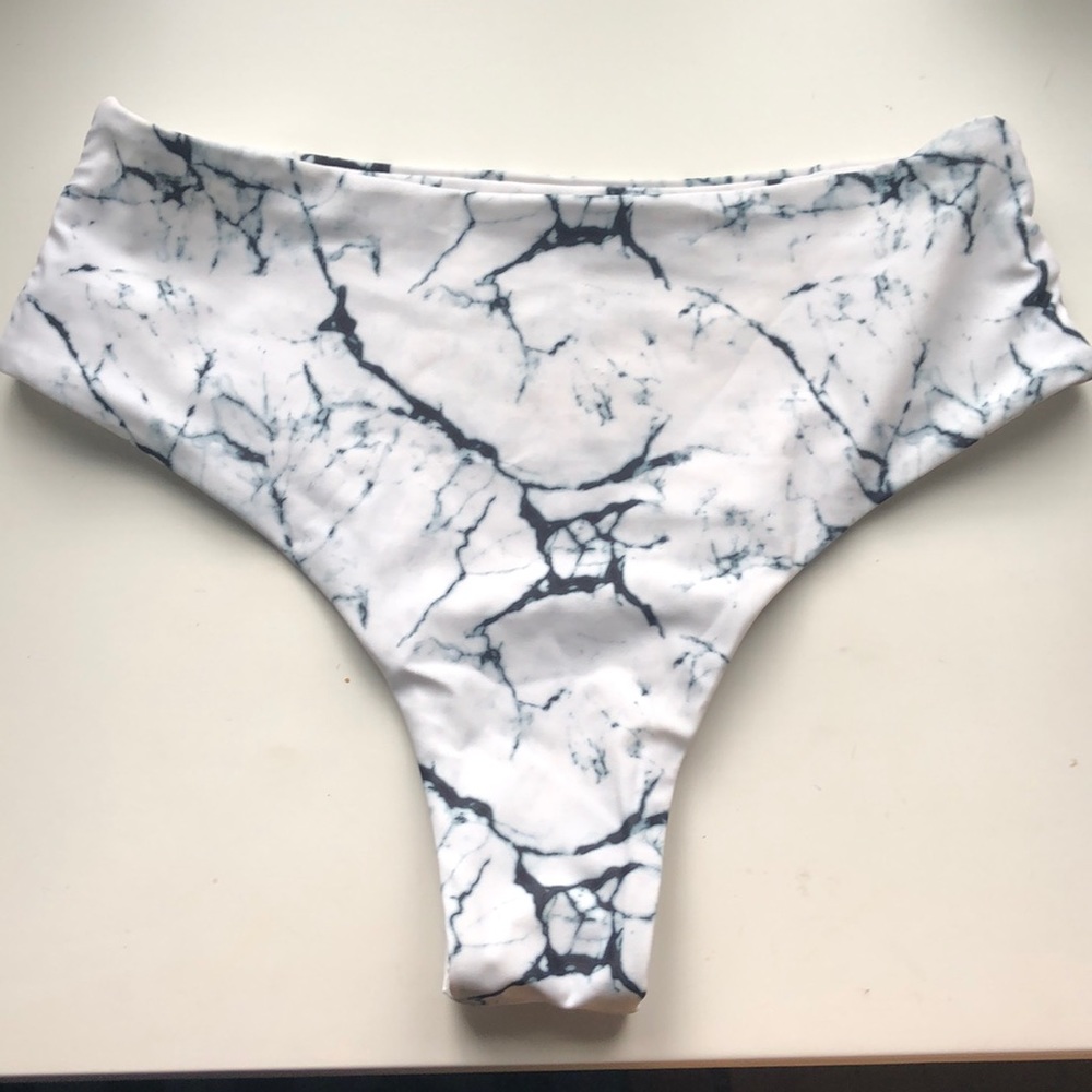 Women’s swim bottoms